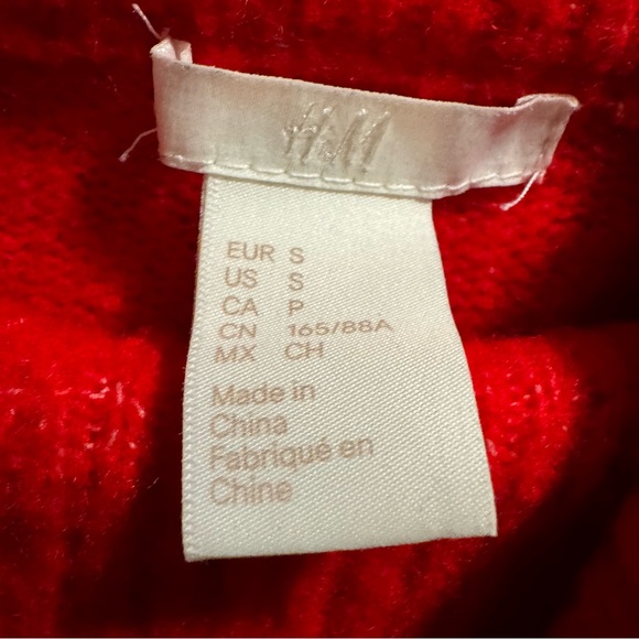 H & M Wool Blend Cable Knit Oversized Sweater Size Small - Picture 7 of 9